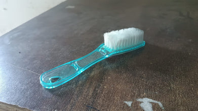 Plastic Handle Shoes Clothes Scrubbing Brush (1 Pc  Mix Color  19 Cm)
